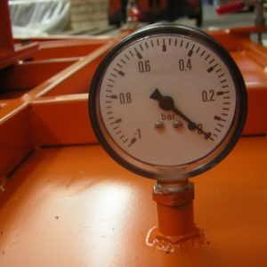 Robot palletizing deplletisation layer glass plate