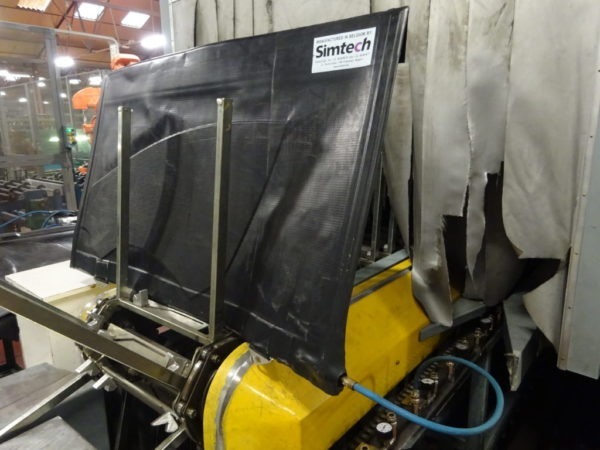 Vacuum bag system with fold closing